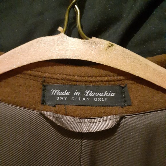 The Original Teller Coat. CASHMERE/Wool Overcoat in Brown VALUED AT $1,900.00 - Picture 2 of 6